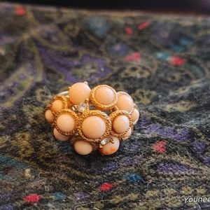 4 Vintage Avon Fashion rings